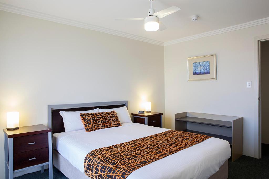 Mandarin 4* Macksville